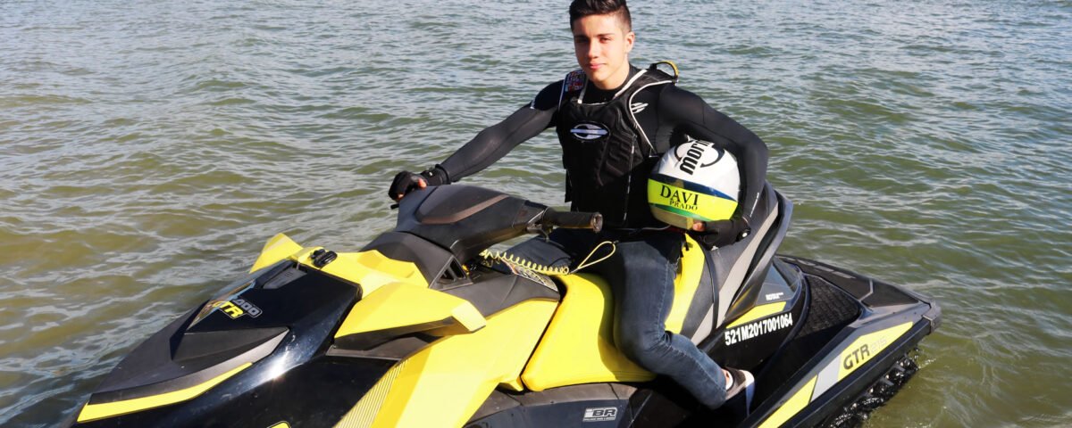 Davi Prado é bicampeão mundial de Jet ski
