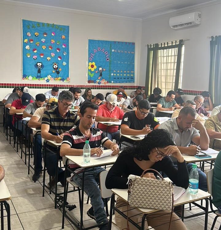 Aplicação de prova de habilitação náutica em Uruana